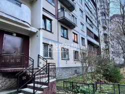2-комнатная квартира (52м2) на продажу по адресу Маршала Новикова ул., 10— фото 15 из 18