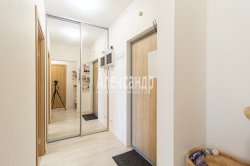 1-комнатная квартира (39м2) на продажу по адресу Муринская дор., 63— фото 17 из 33