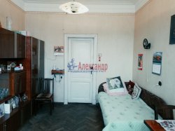 2-комнатная квартира (41м2) на продажу по адресу Вяземский пер., 4— фото 2 из 4
