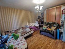 1-комнатная квартира (32м2) на продажу по адресу Кржижановского ул., 3— фото 3 из 17
