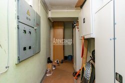 2-комнатная квартира (51м2) на продажу по адресу Красное Село г., Нарвская ул., 2— фото 21 из 28
