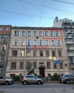 3-комнатная квартира (75м2) на продажу по адресу Ропшинская ул., 22— фото 3 из 25