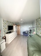 2-комнатная квартира (70м2) на продажу по адресу Рихарда Зорге ул., 4— фото 8 из 16