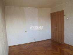 2-комнатная квартира (42м2) на продажу по адресу Ковалевская ул., 23— фото 8 из 36