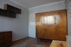 2-комнатная квартира (47м2) на продажу по адресу Тамбасова ул., 8— фото 6 из 23
