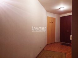 3-комнатная квартира (80м2) на продажу по адресу Невский пр., 103— фото 8 из 16