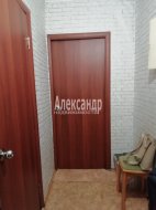 2-комнатная квартира (42м2) на продажу по адресу Просвещения просп., 84— фото 8 из 17