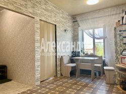 2-комнатная квартира (54м2) на продажу по адресу Выборг г., Майорова ул., 4— фото 8 из 15
