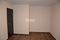 1-комнатная квартира (36м2) на продажу по адресу Мурино г., Екатерининская ул., 12— фото 2 из 16