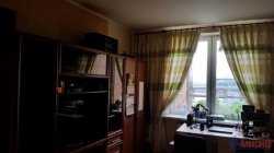 2-комнатная квартира (77м2) на продажу по адресу Приморский просп., 137— фото 2 из 6