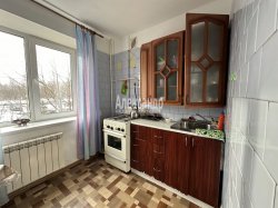 2-комнатная квартира (48м2) на продажу по адресу Петергоф г., Гостилицкое шос., 23— фото 2 из 11