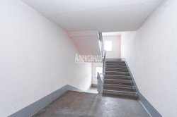 1-комнатная квартира (40м2) на продажу по адресу Шушары пос., Пушкинская ул., 36— фото 12 из 18