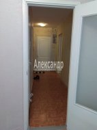 1-комнатная квартира (37м2) на продажу по адресу Комендантский просп., 50— фото 10 из 17