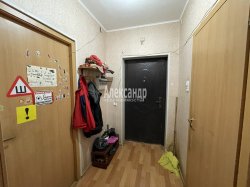 1-комнатная квартира (30м2) на продажу по адресу Волхов г., Борисогорское Поле ул., 18— фото 8 из 12