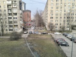3-комнатная квартира (62м2) на продажу по адресу Ярослава Гашека ул., 13— фото 5 из 19