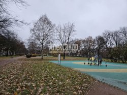 2-комнатная квартира (50м2) на продажу по адресу Юрия Гагарина просп., 27— фото 4 из 21
