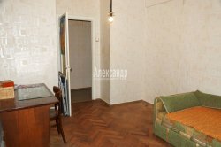 2-комнатная квартира (50м2) на продажу по адресу Науки просп., 53— фото 17 из 23