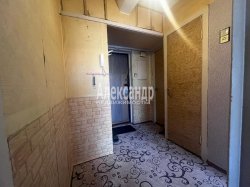 1-комнатная квартира (31м2) на продажу по адресу Маршала Тухачевского ул., 37— фото 8 из 11