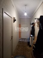 Комната в 3-комнатной квартире (78м2) на продажу по адресу Седова ул., 94— фото 4 из 14