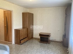 1-комнатная квартира (33м2) на продажу по адресу Савушкина ул., 131— фото 2 из 11