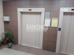 1-комнатная квартира (42м2) на продажу по адресу Варшавская ул., 23— фото 19 из 23