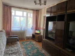 3-комнатная квартира (55м2) на продажу по адресу Волхов г., Молодежная ул., 25а— фото 8 из 14