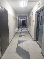 1-комнатная квартира (38м2) на продажу по адресу Мурино г., Авиаторов Балтики просп., 9— фото 15 из 16