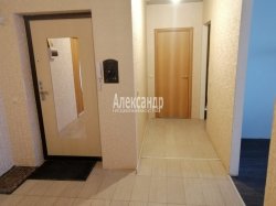 3-комнатная квартира (77м2) на продажу по адресу Шушары пос., Окуловская ул., 7— фото 5 из 22