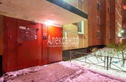 2-комнатная квартира (54м2) на продажу по адресу Кузнецова просп., 20— фото 15 из 18