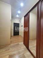 1-комнатная квартира (42м2) на продажу по адресу Народного Ополчения пр., 10— фото 9 из 21