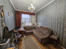 2-комнатная квартира (50м2) на продажу по адресу Юрия Гагарина просп., 27— фото 6 из 21