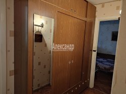 2-комнатная квартира (46м2) на продажу по адресу Чекистов ул., 38— фото 8 из 12