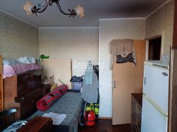 2-комнатная квартира (50м2) на продажу по адресу Димитрова ул., 14— фото 3 из 17