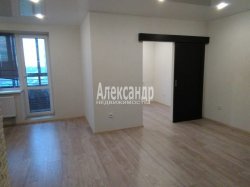 1-комнатная квартира (28м2) на продажу по адресу Мурино г., Воронцовский бул., 21— фото 3 из 9