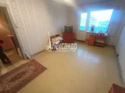1-комнатная квартира (39м2) на продажу по адресу Маршала Захарова ул., 60— фото 4 из 13