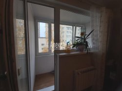 3-комнатная квартира (60м2) на продажу по адресу Лени Голикова ул., 60— фото 19 из 22