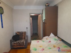 5-комнатная квартира (101м2) на продажу по адресу Димитрова ул., 10— фото 4 из 16