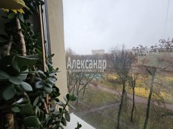 2-комнатная квартира (50м2) на продажу по адресу Юрия Гагарина просп., 27— фото 14 из 21