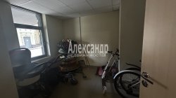 2-комнатная квартира (73м2) на продажу по адресу Энгельса пр., 2— фото 14 из 16