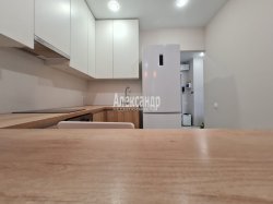 1-комнатная квартира (30м2) на продажу по адресу Лиговский пр., 271— фото 18 из 23