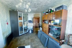 2-комнатная квартира (53м2) на продажу по адресу Новосмоленская наб., 4— фото 3 из 13