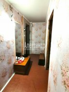 Комната в 2-комнатной квартире (48м2) на продажу по адресу Сосново пос., Механизаторов ул., 5— фото 10 из 16