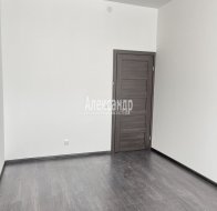2-комнатная квартира (64м2) на продажу по адресу Владимира Пчелинцева ул., 6— фото 4 из 13