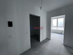 2-комнатная квартира (63м2) на продажу по адресу Героев просп., 31— фото 7 из 44