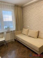 1-комнатная квартира (35м2) на продажу по адресу Пейзажная ул., 4— фото 2 из 14