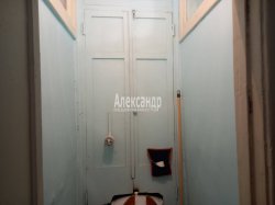 Комната в 3-комнатной квартире (78м2) на продажу по адресу Седова ул., 94— фото 5 из 14