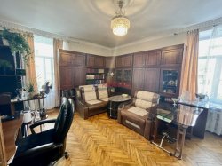 2-комнатная квартира (63м2) на продажу по адресу Бабушкина ул., 81— фото 2 из 24