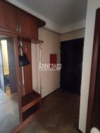 2-комнатная квартира (49м2) на продажу по адресу Орджоникидзе ул., 37— фото 8 из 15
