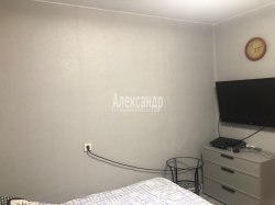 2-комнатная квартира (52м2) на продажу по адресу Колпино г., Московская ул., 3— фото 13 из 24