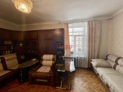 2-комнатная квартира (63м2) на продажу по адресу Бабушкина ул., 81— фото 5 из 24